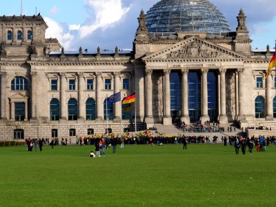 Rojava solidarity demonstration Platz der Republik Berlin 2019-10-10 23