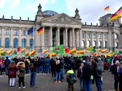 Rojava solidarity demonstration Platz der Republik Berlin 2019-10-10 07