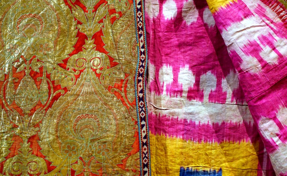 Robe, Uzbekistan, Bukhara, late 1800s AD, silk, metal-wrapped silk, view 2 - Textile Museum, George Washington University - DSC09909