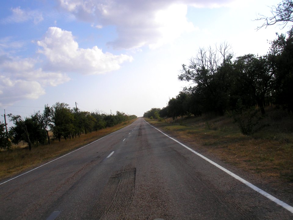 Road Razdolnoe — Yevpatoria 6