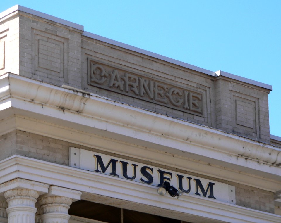 Rocky Ford, Colorado Carnegie library inscription