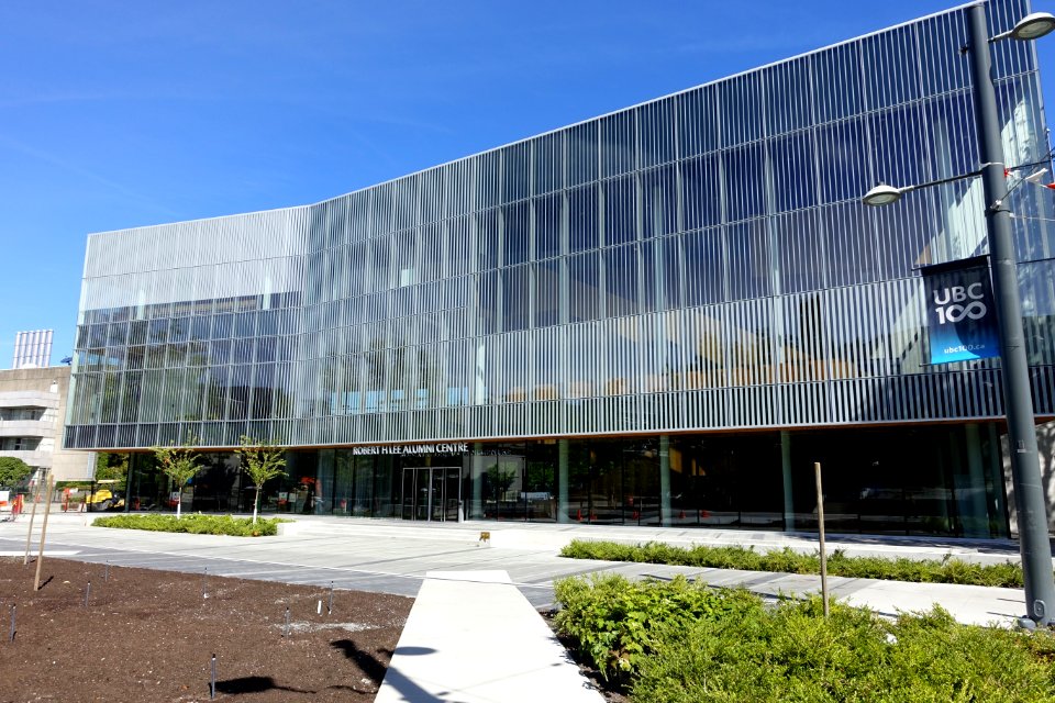Robert H. Lee Alumni Centre - University of British Columbia Vancouver - DSC07649