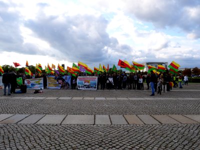 Rojava solidarity demonstration Platz der Republik Berlin 2019-10-10 01