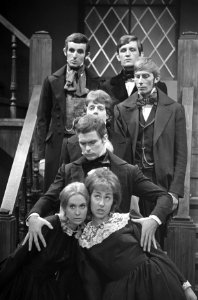 Robert en Elisabeth musical binnenkort op TV, een der zangscenes, rechts onder, Bestanddeelnr 921-7842