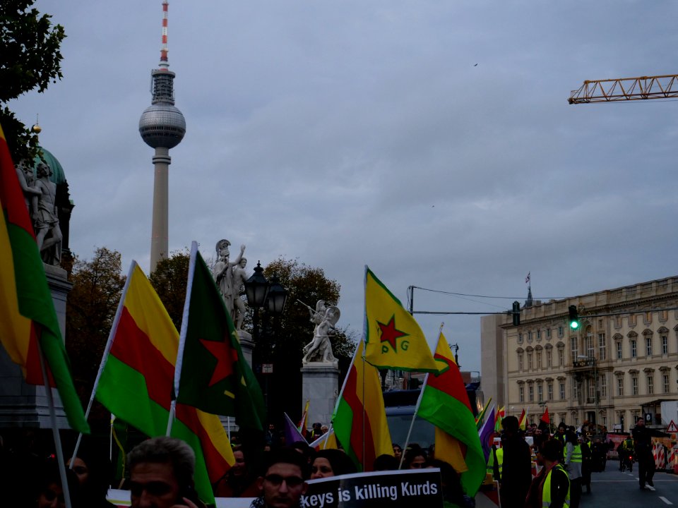 Rojava solidarity demonstration Berlin 2019-10-08 23