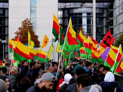 Rojava solidarity demonstration Platz der Republik Berlin 2019-10-10 04