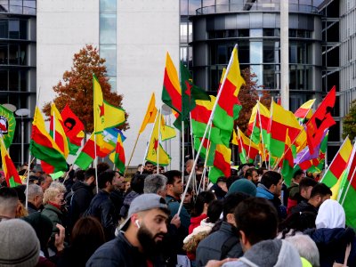 Rojava solidarity demonstration Platz der Republik Berlin 2019-10-10 05