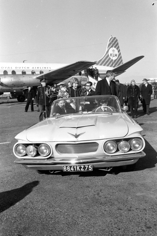 Robert Dhery, de Franse regisseur van de film La Belle Americaine met echtgeno, Bestanddeelnr 913-5526