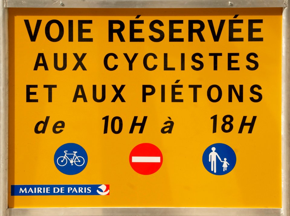 Road sign sundays Paris