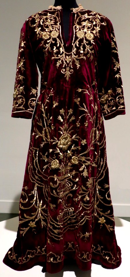 Robe from Turkey, 19th century, Honolulu Museum of Art 2322