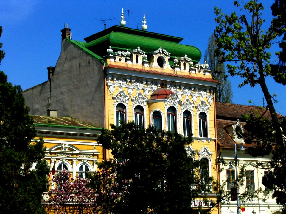 RO Targu Mures Banyai house (2003)