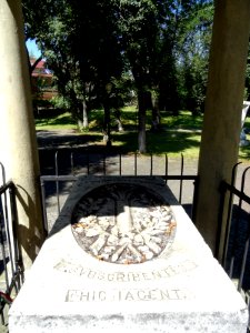 RO Aiud students' monument (5)