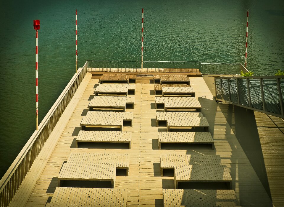 Maritime docks seating