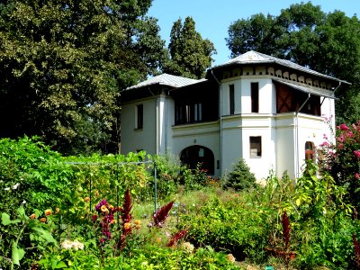 RO Bucharest Botanical Garden 019