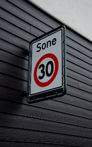 Road sign speed 30 (Norway) (3)