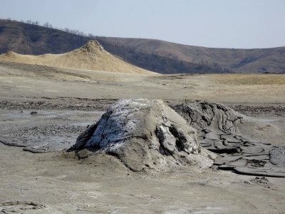 RO Berca mud volcanoes 06