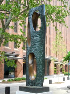 Rock Form Hepworth 1964 no c