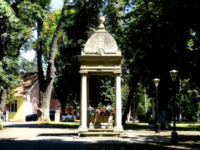 RO Aiud students' monument (2)