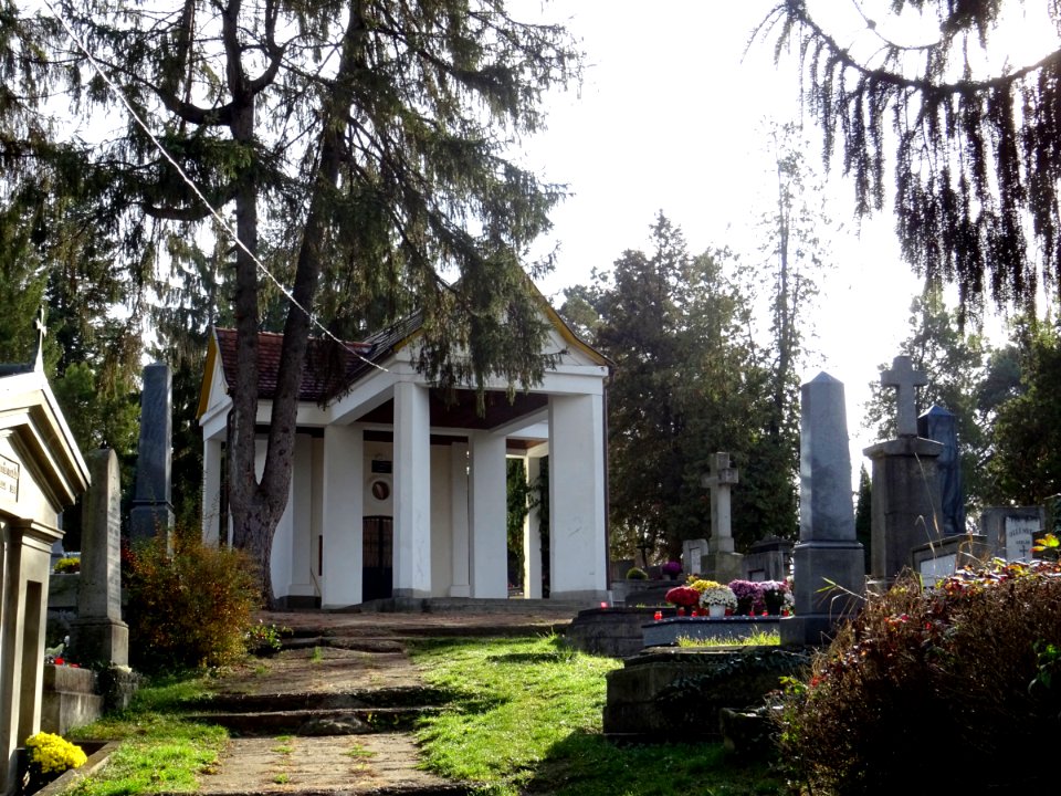 RO MS TgMures Catholic cemetery (1)