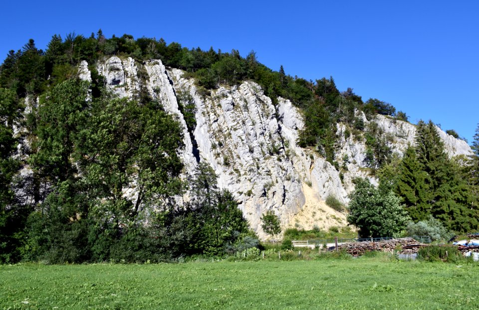 Rochers du Morillon Entre-deux-Monts 160772017 4