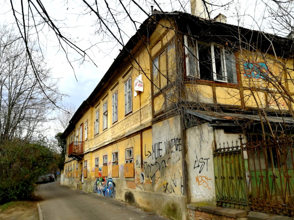 RO BV Former post office