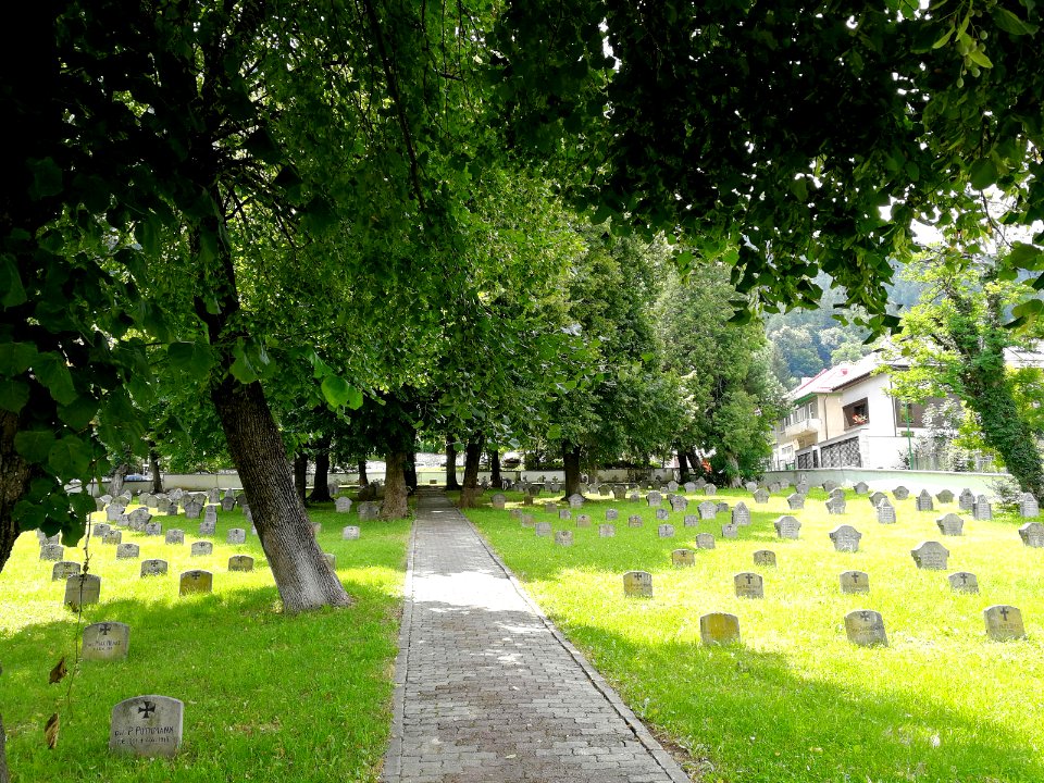 RO BV Schei military cemetery 4