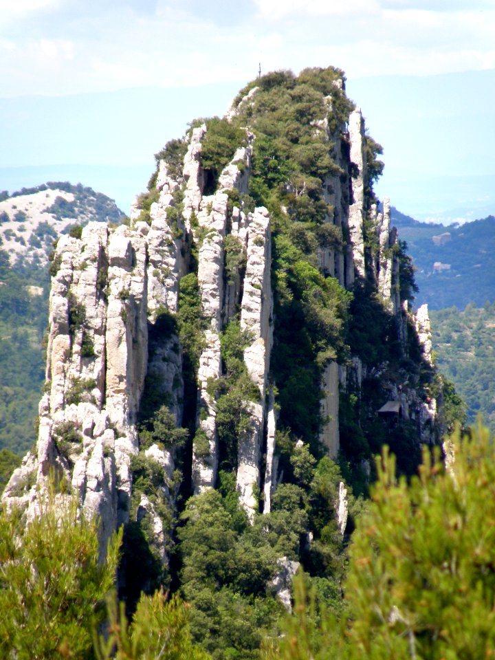 Rocher Saint-Julien profil est 24