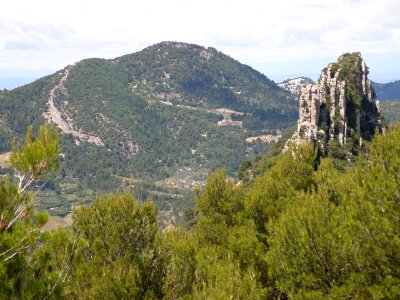 Rocher Saint-Julien profil est 8