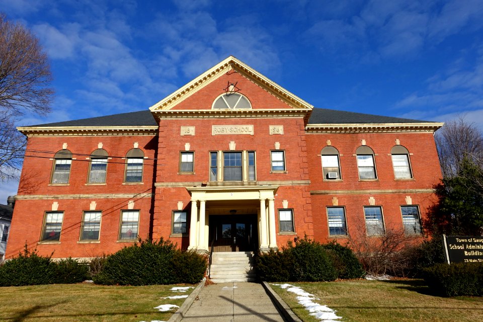 Roby School - Saugus, Massachusetts - DSC04561