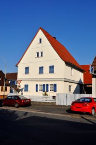Rodheim vor der Höhe, Nieder-Wöllstädter Straße 18