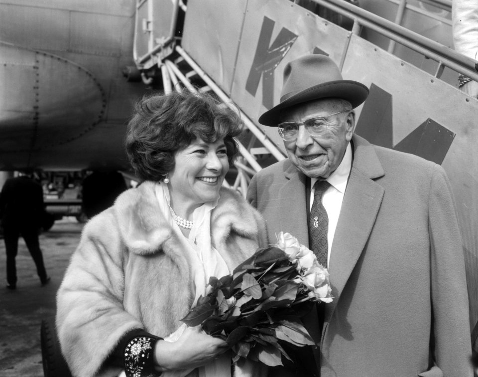 Robert Stolz met zijn echtgenote, Bestanddeelnr 919-6183