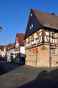 Rodheim vor der Höhe, Königstraße 3-7