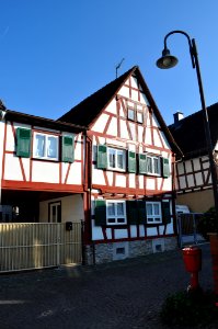 Rodheim vor der Höhe, Königstraße 9
