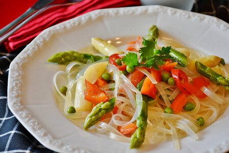 Asparagus green peas