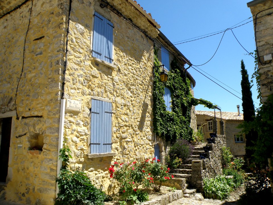 Rochebrune Vieux bourg 2