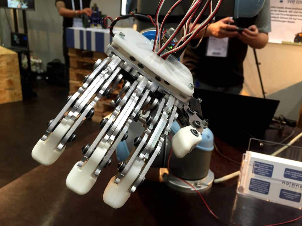 Roboterhand (Robocup 2016)