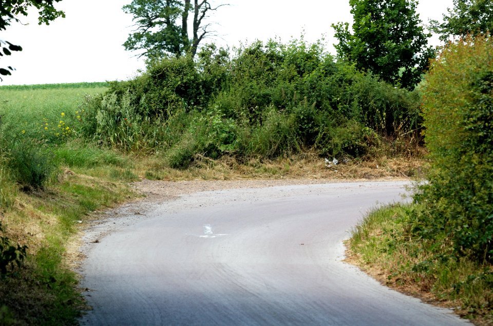 Road-to-Batchwood-Hall-20050613-010