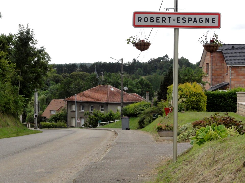 Robert-Espagne (Meuse) city limit sign