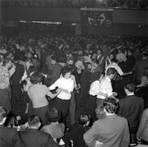 Rock en Rollfeest Kras Amsterdam, Bestanddeelnr 908-2969