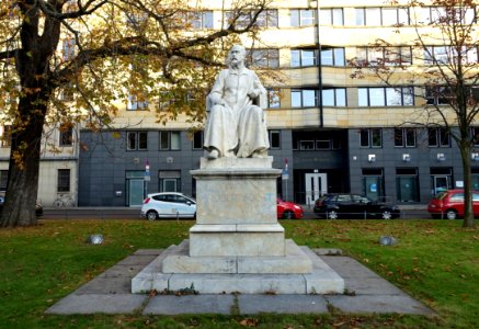 Robert-Koch-Denkmal (Berlin) - DSC09600