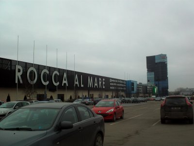 Rocca al Mare shopping mall
