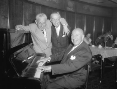 Robert Stolz in Nederland met Otto Aurich von Steiner, Bestanddeelnr 909-8263
