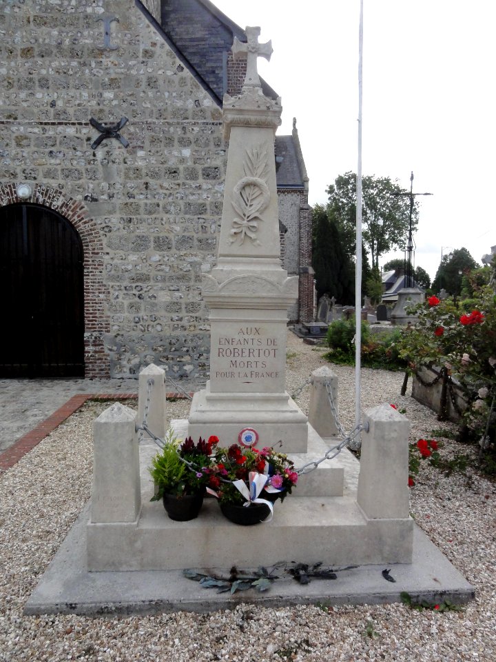 Robertot (Seine-Mar.) monument aux morts