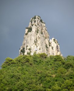 Rocher Saint-Julien profil ouest 2