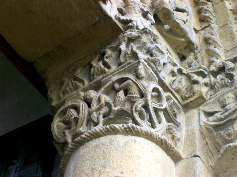 Rochester cathedral, capital, west door