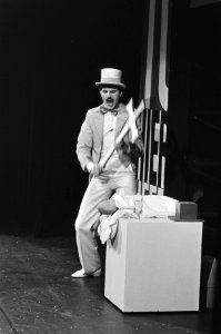 Robert Long en Leen Jongewaard tijdens try-out van programma Tot hier toe heeft, Bestanddeelnr 931-9750