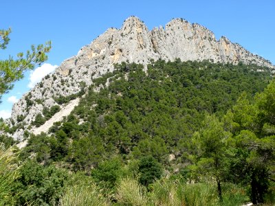 Rocher Saint-Julien face sud 18