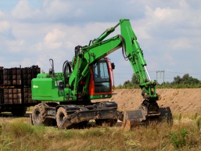 Robex 170W-7 (owner BAM) p4