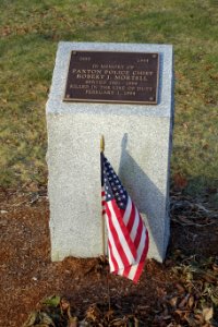 Robert J. Mortell Memorial - Paxton, Massachusetts - DSC08326