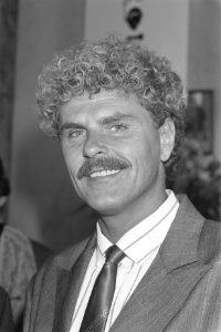 Robert Long, kop, Bestanddeelnr 934-3136